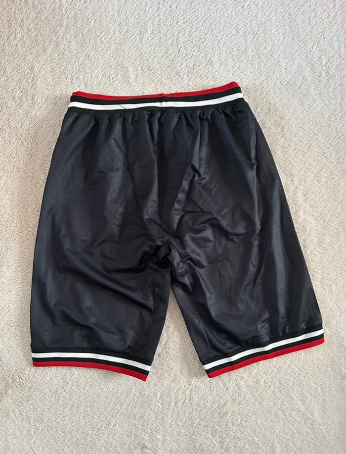 Short Gazo - photo numéro 2