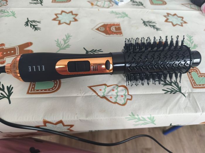 Brosse a coiffer - photo numéro 2