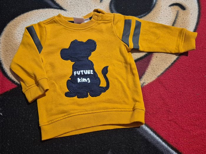 Lot vêtements disney - photo numéro 6