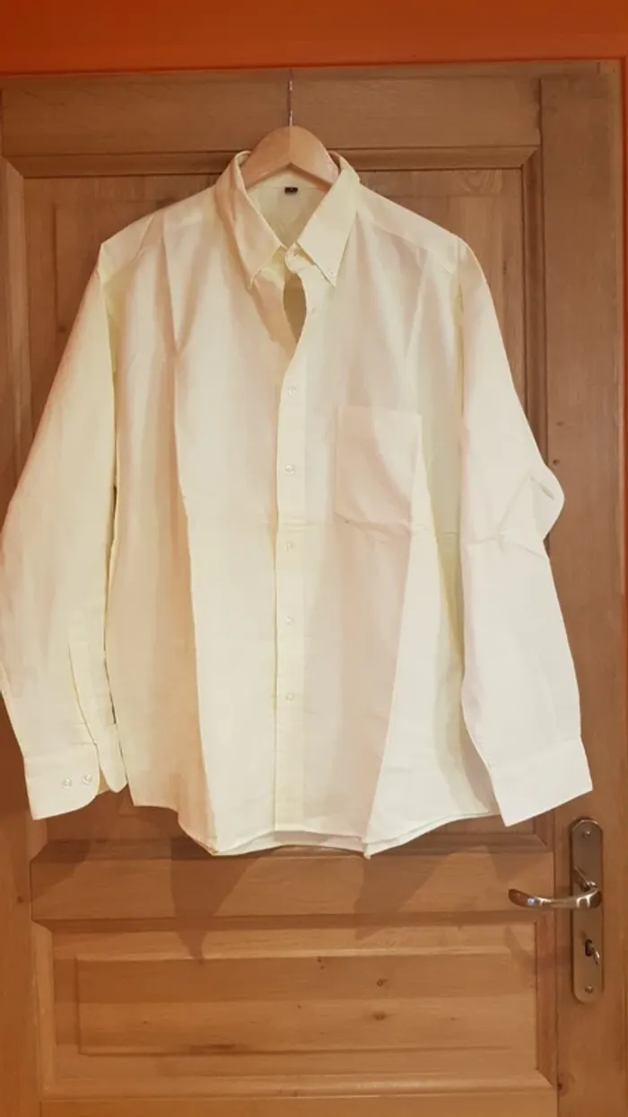 Chemise jaune pâle Per L'uomo