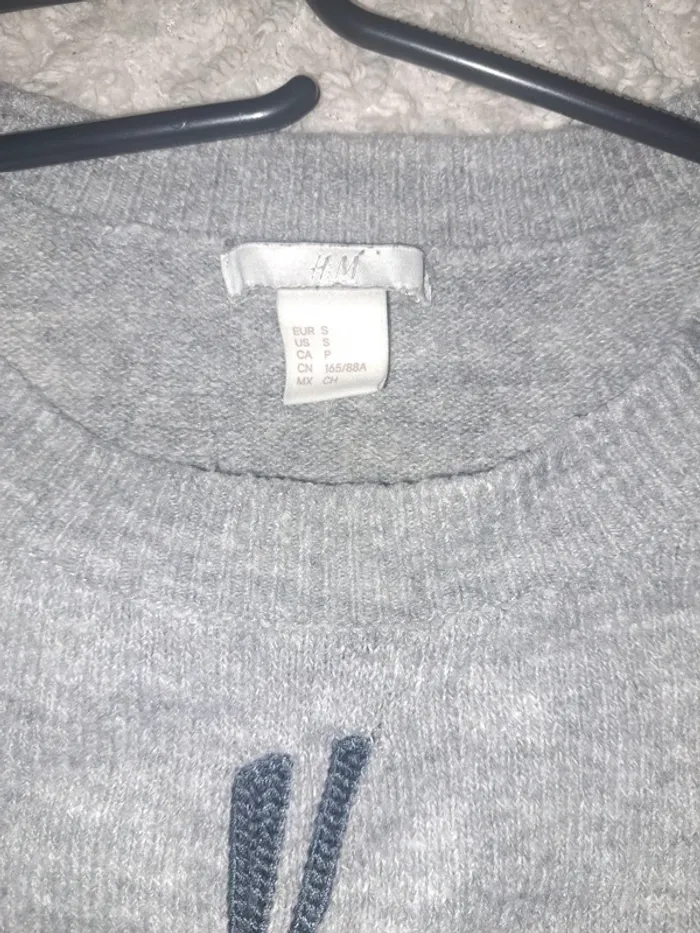 Pull gris - photo numéro 3
