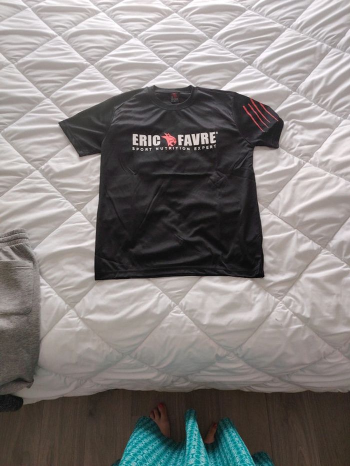 Tee-shirt sport Éric Favre taille S