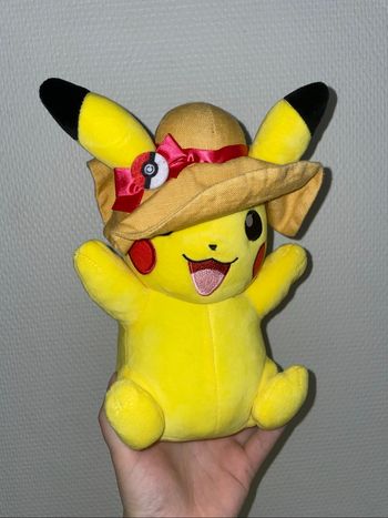 Peluche Pokémon pikachu