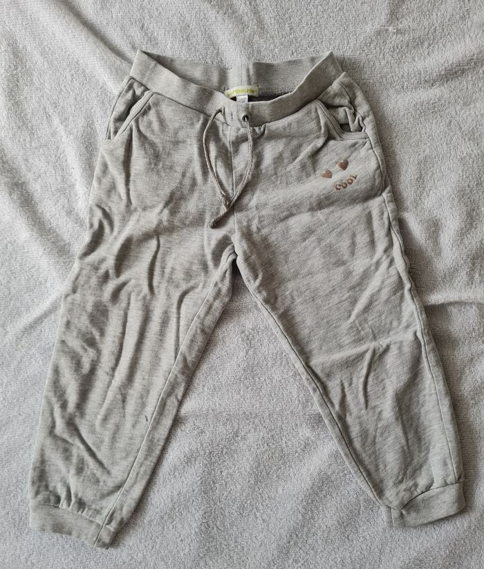 Lot vêtements enfant 5 ans - photo numéro 5