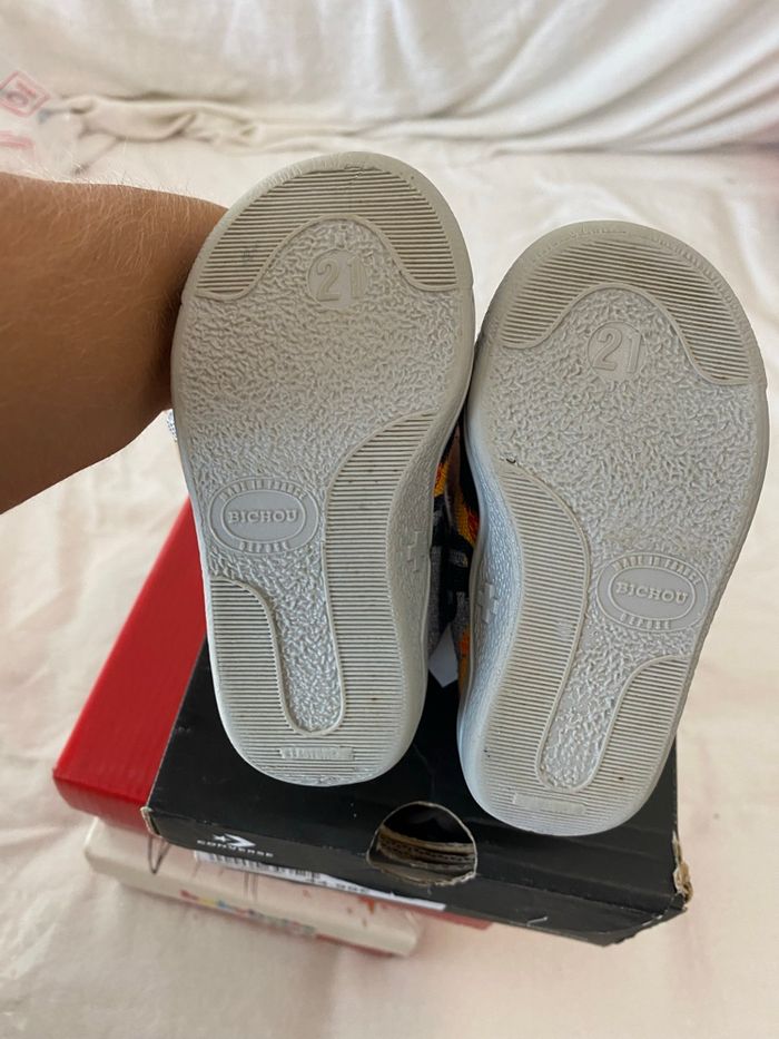 Pantoufles  pointure 21 marque bichou - photo numéro 2