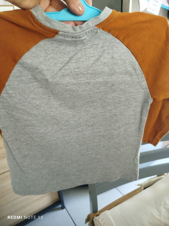 #kytie3ansgarcon. Tee-shirt manches longues taille 3 ans - photo numéro 2