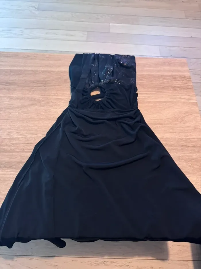 Robe noir taille M
