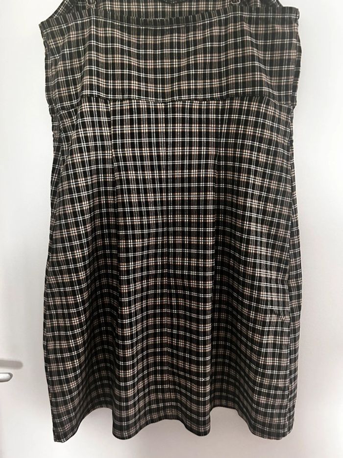 Robe hollister taille L - photo numéro 4