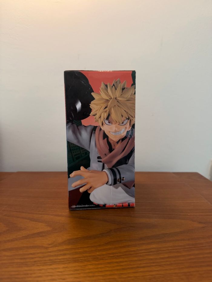 Figurine Bakugo Bravegraph - My Hero Academia - photo numéro 2