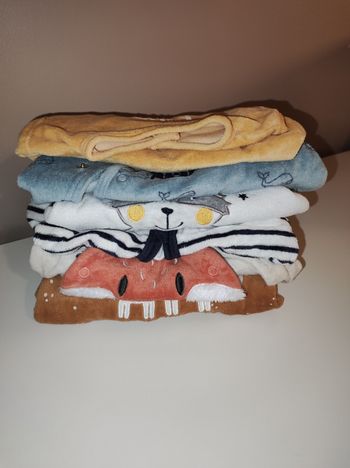 6 pyjamas