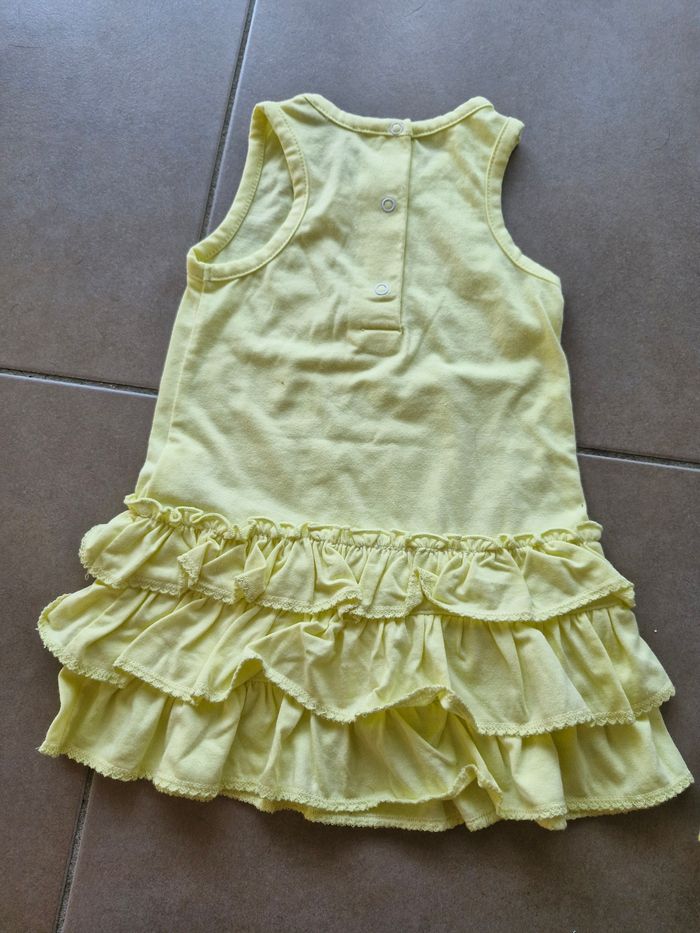 Lot 2 robes jaunes - photo numéro 6