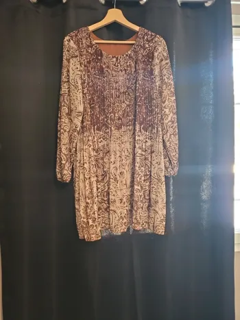 Robe marron beige