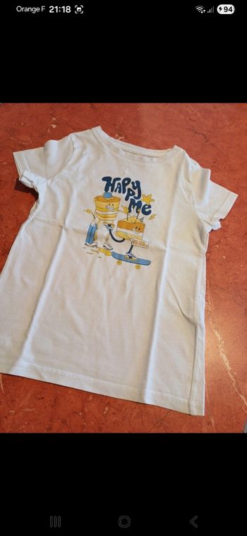 T.shirt garçon taille 4 ans