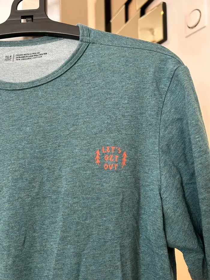 T-shirt Décathlon Taille M - photo numéro 3
