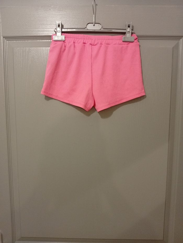Short labubu taille 14 ans - photo numéro 2