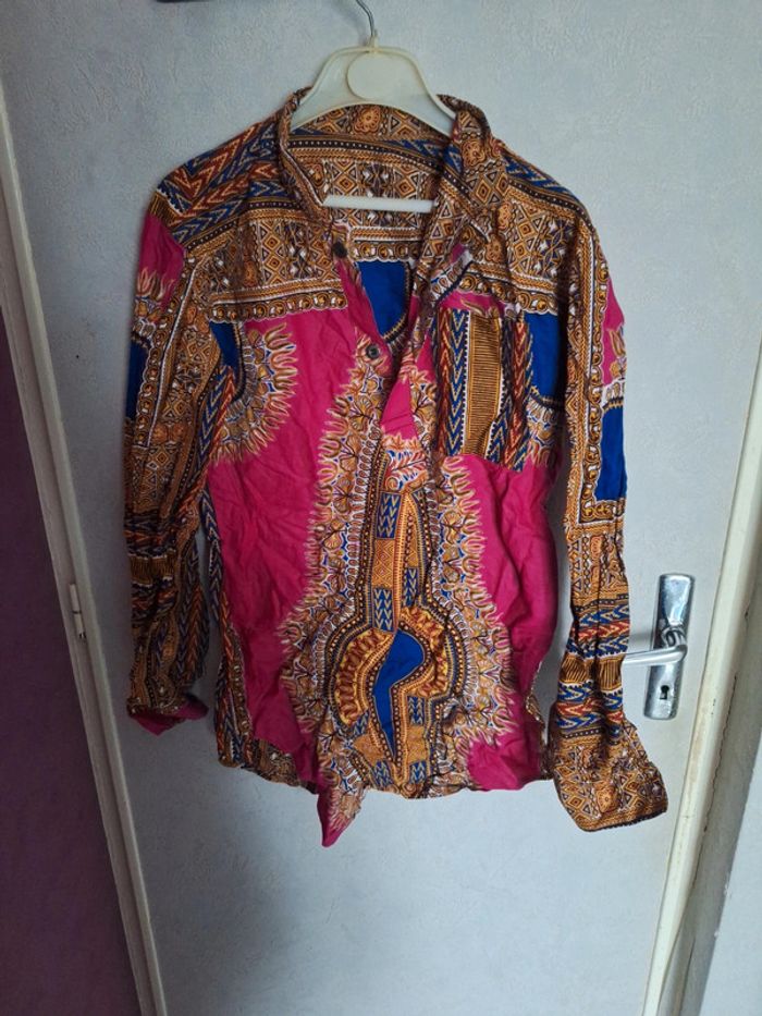 Chemise multicolore style africain