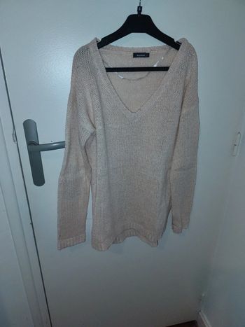Pull rose pâle paillettes