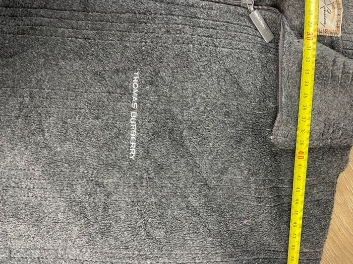 Pull Burberry gris a zip - photo numéro 3