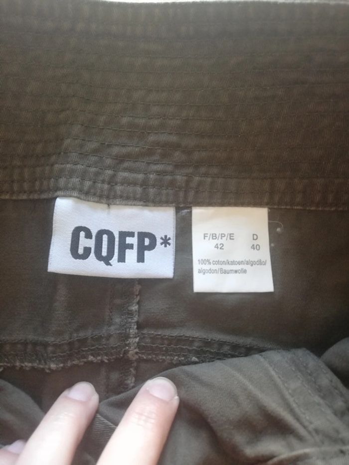 Jupe mi-longue t. 42. Marron kaki. CQFP - photo numéro 4