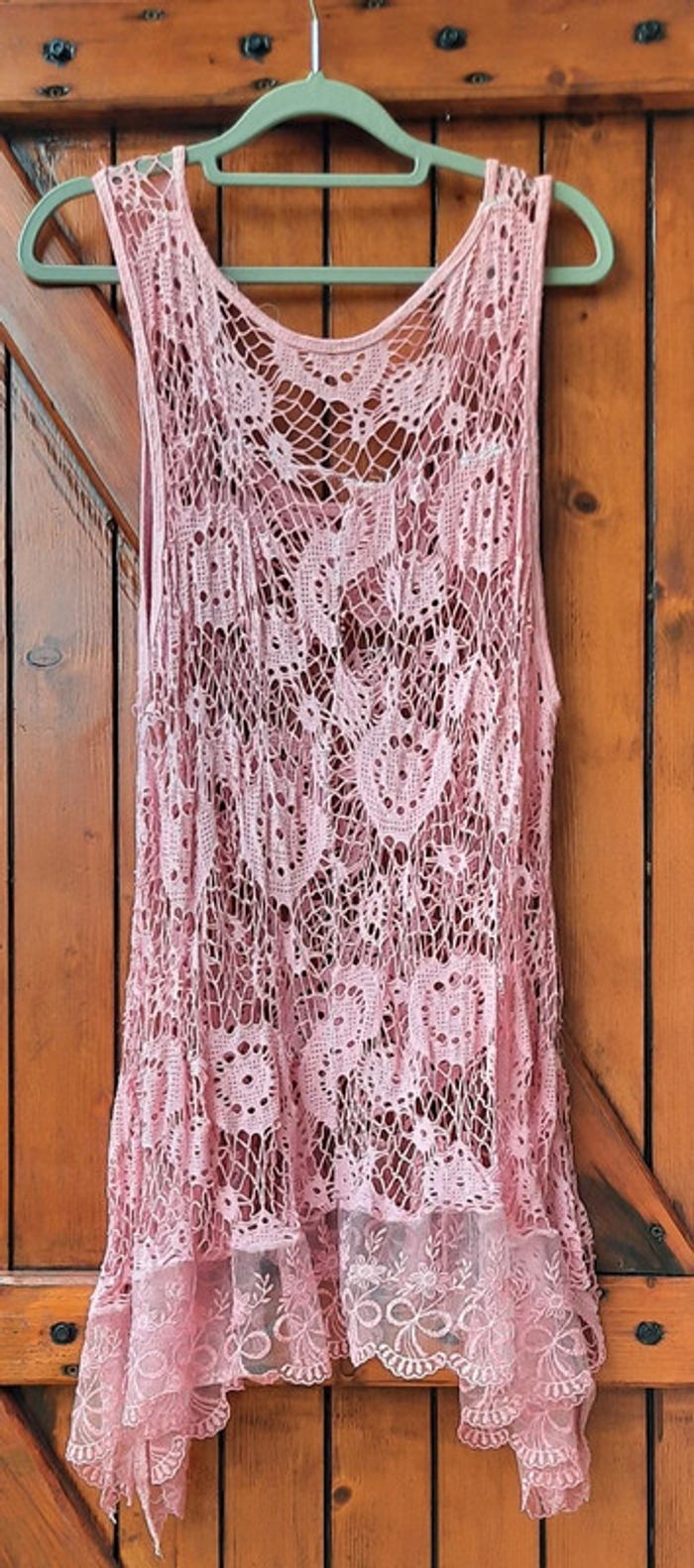 Tunique dentelle rose, taille 42