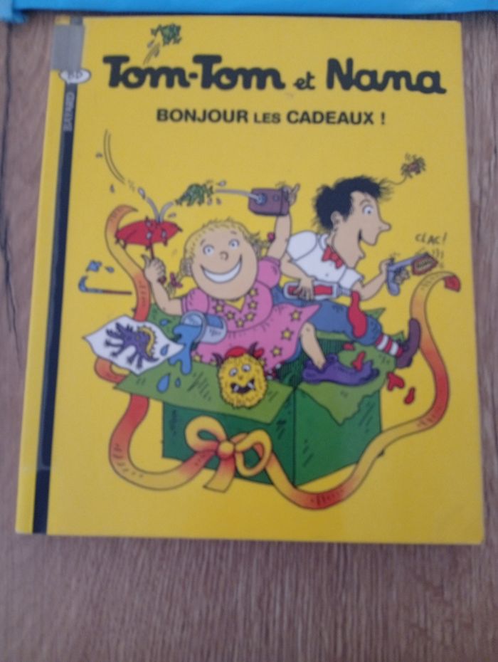 Lot livres enfants + sac - photo numéro 3