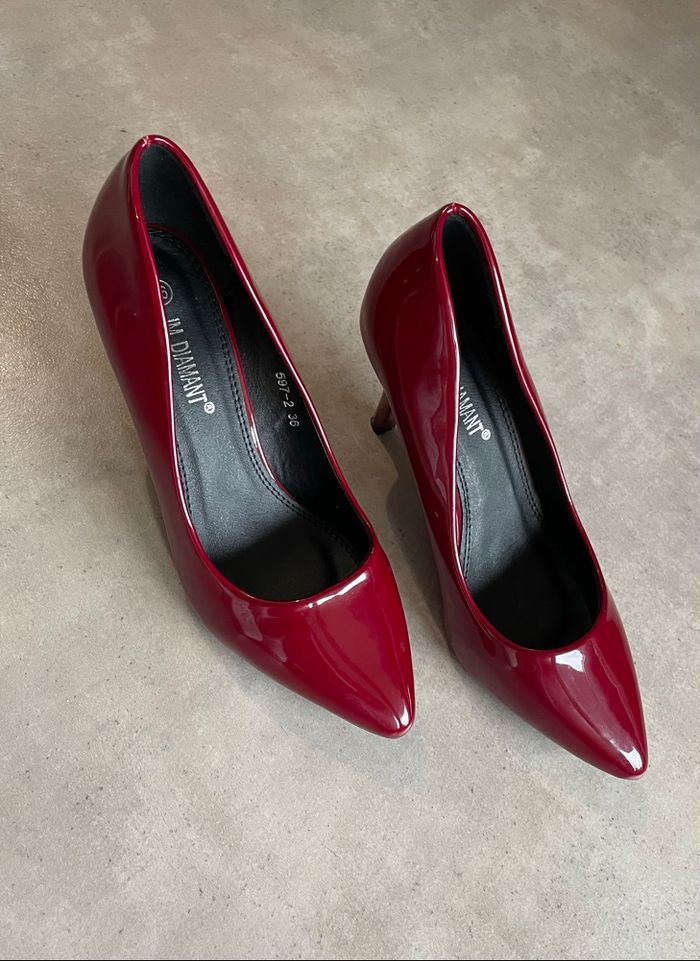Escarpins bordeaux vernis