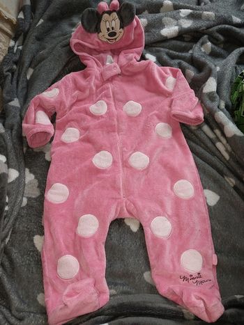 Pyjama combinaison polaire Minnie taille 6 mois