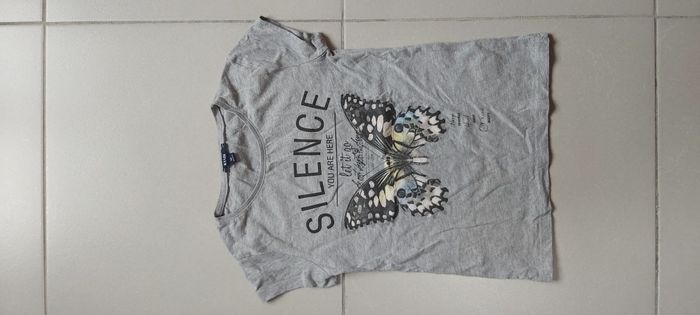 Tshirt manche courte Motif papillon 10 ans