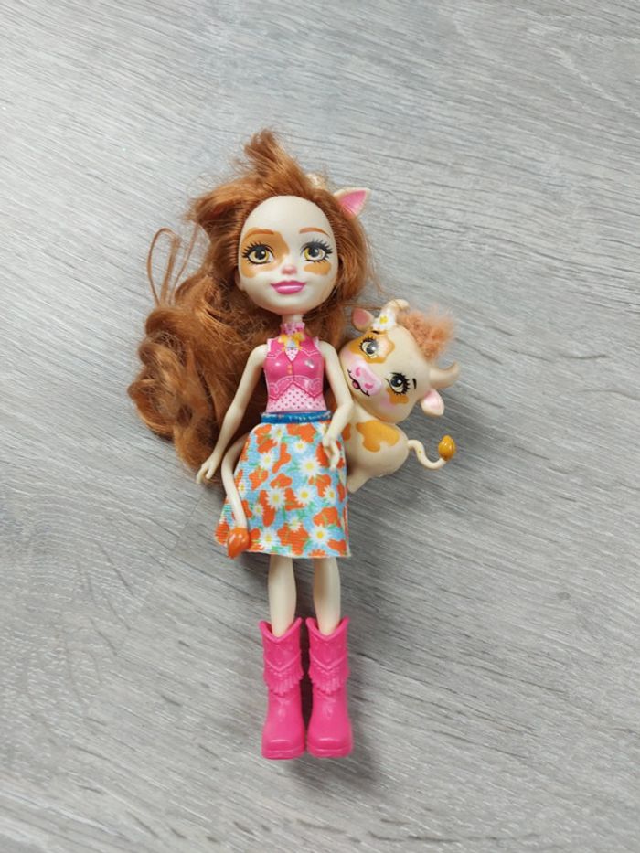 Cailley cow poupée 15 cm et vache curdie enchantimals mattel