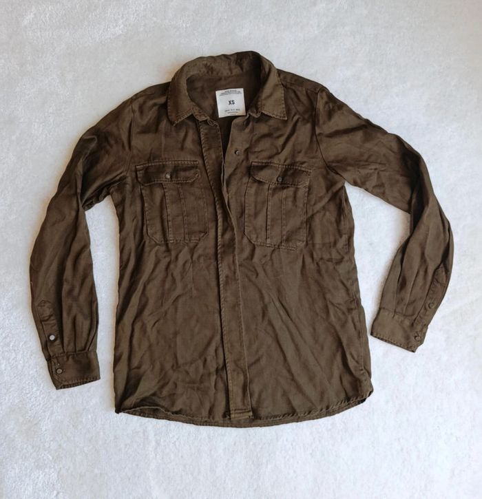 Chemise Zara woman Premium collection XS vert Kaki 100% lyocell - photo numéro 4