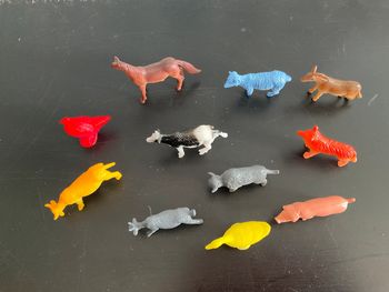 Figurines Animaux de la ferme - en plastique