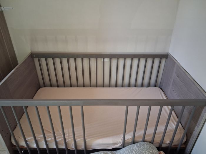 Chambre Enfant Geuther: Table à langer/commode et lit à barreaux évolutif