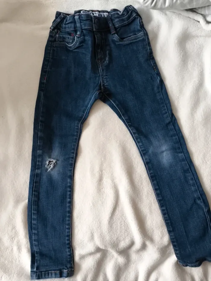 Lot de 2 jeans taille 6 ans - photo numéro 9
