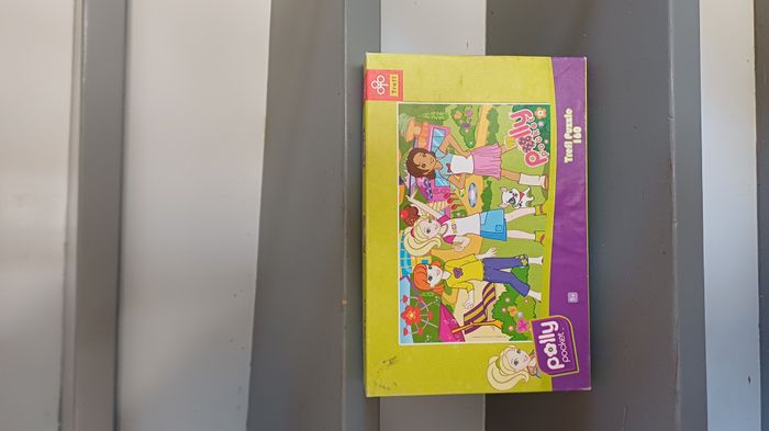 Puzzle Polly