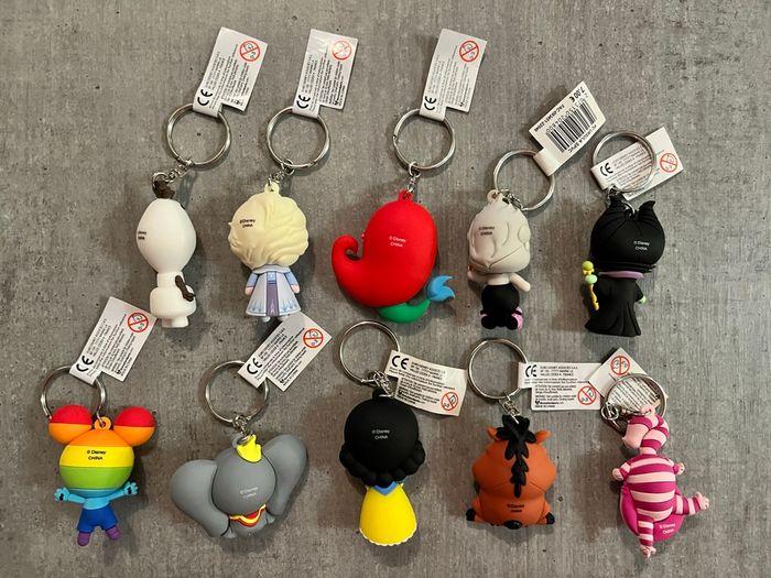 Achat en lot ou à l’unité porte-clés Disneyland Paris - photo numéro 3