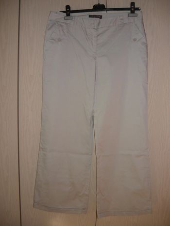 Pantalon gris taille 46