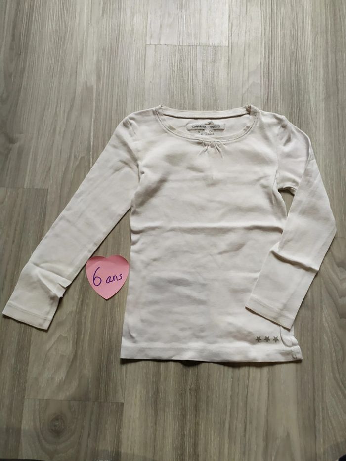 t-shirt ML 6 ans