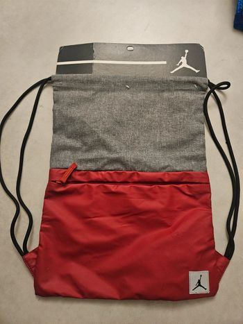 Sac de sport Jordan - couleur Gym Red - cordon pratique