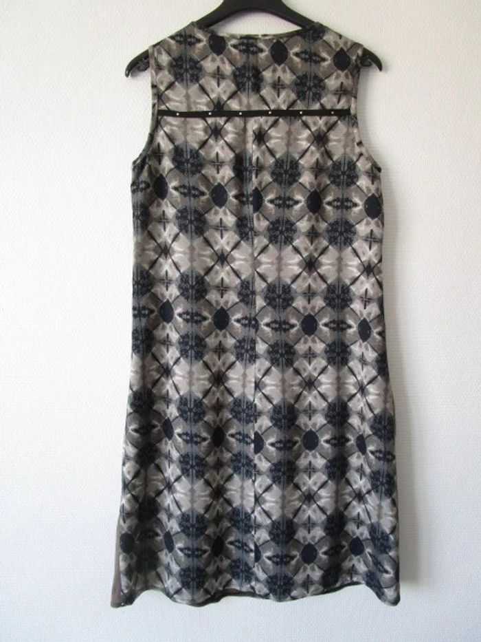 Robe imprimée Figure Libre 38 NEUVE - photo numéro 10