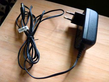 Adaptateur Secteur Alimentation Chargeur 12V pour Décodeur TV Bbox Sagem ADSL
