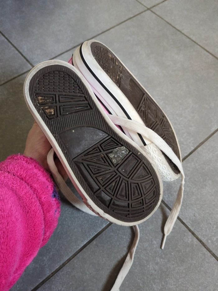 Chaussures fille rose blanc t 26 - photo numéro 3