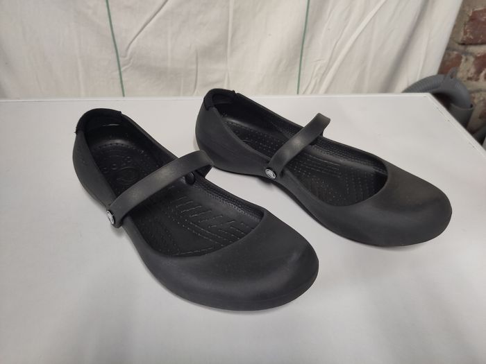 Crocs
Modèle "Alice work" W7 = 37 / 38