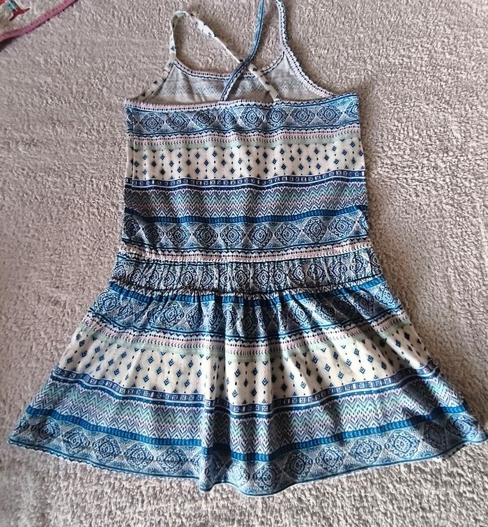 Lot de 7 vêtements, robe/jupe/tee-shirts manches longues, 5 ans - photo numéro 5