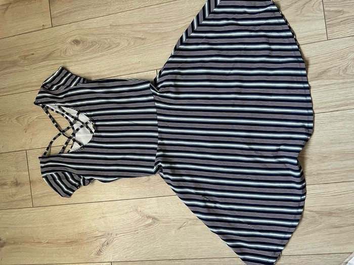 Robe d’été ckh - photo numéro 2
