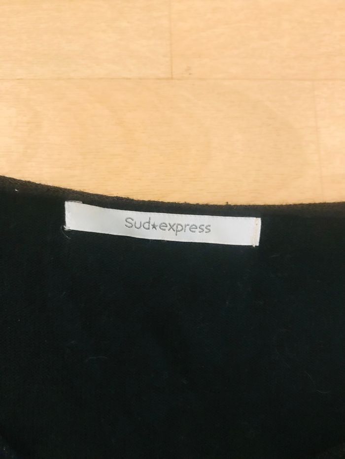 Pull fille taille 14/16 ans - photo numéro 6