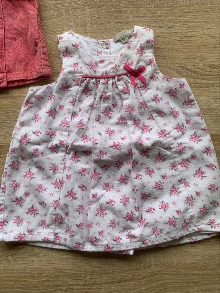• Deux robes velours ~ Fille 6 mois • - photo numéro 2