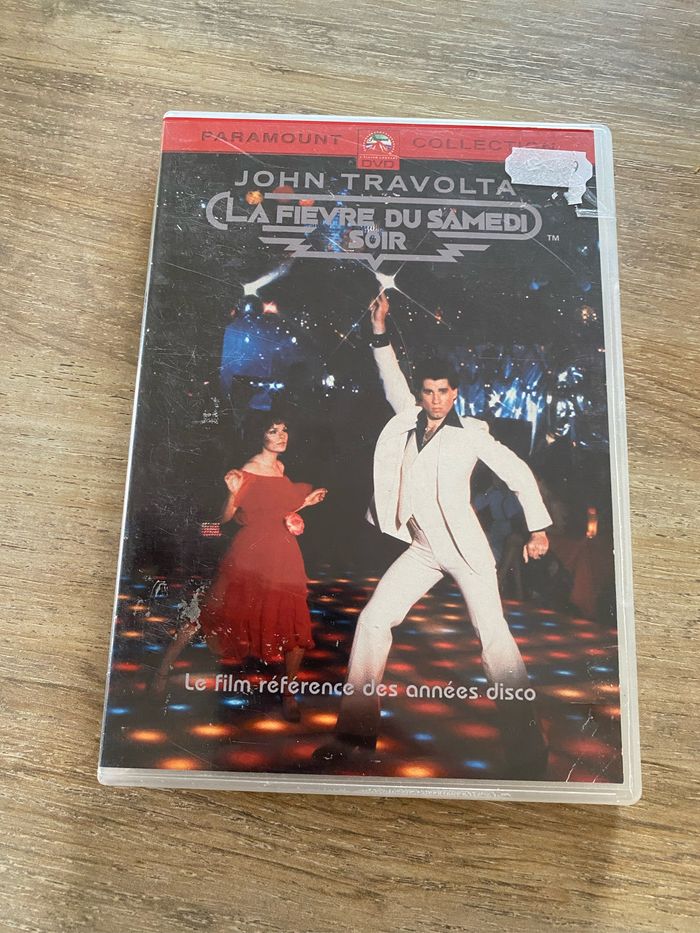 Dvd la fièvre du samedi soir en très bonne état