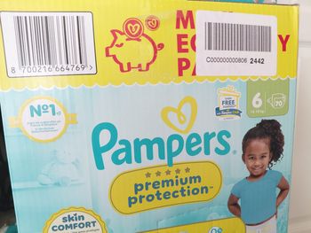 3 paquets pampers maxipack premium taille 6