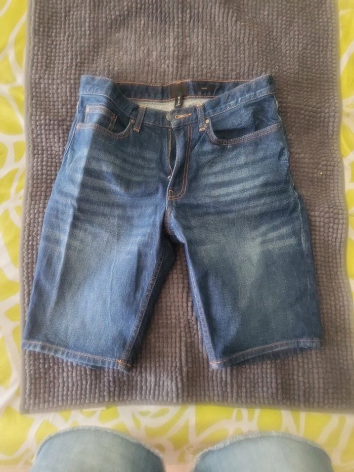 Bermuda jeans