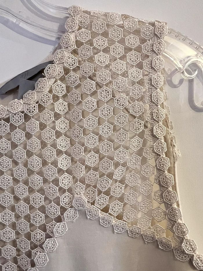 top broderie - photo numéro 3